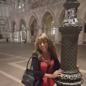 Meet your Posher, Caren